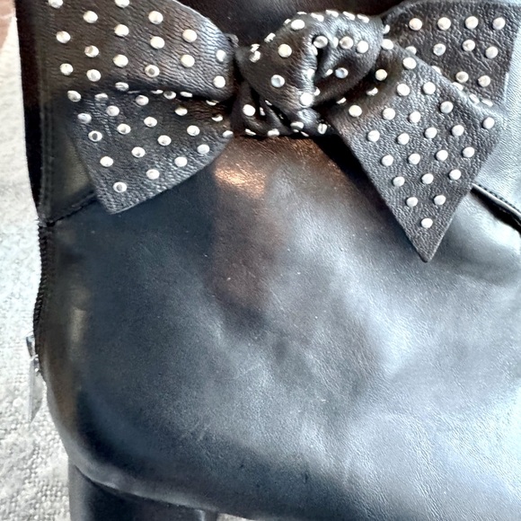 Nanette Lepore Black Ankle Boots with Studded Bow Detail Size 10 New in Box - Picture 8 of 13